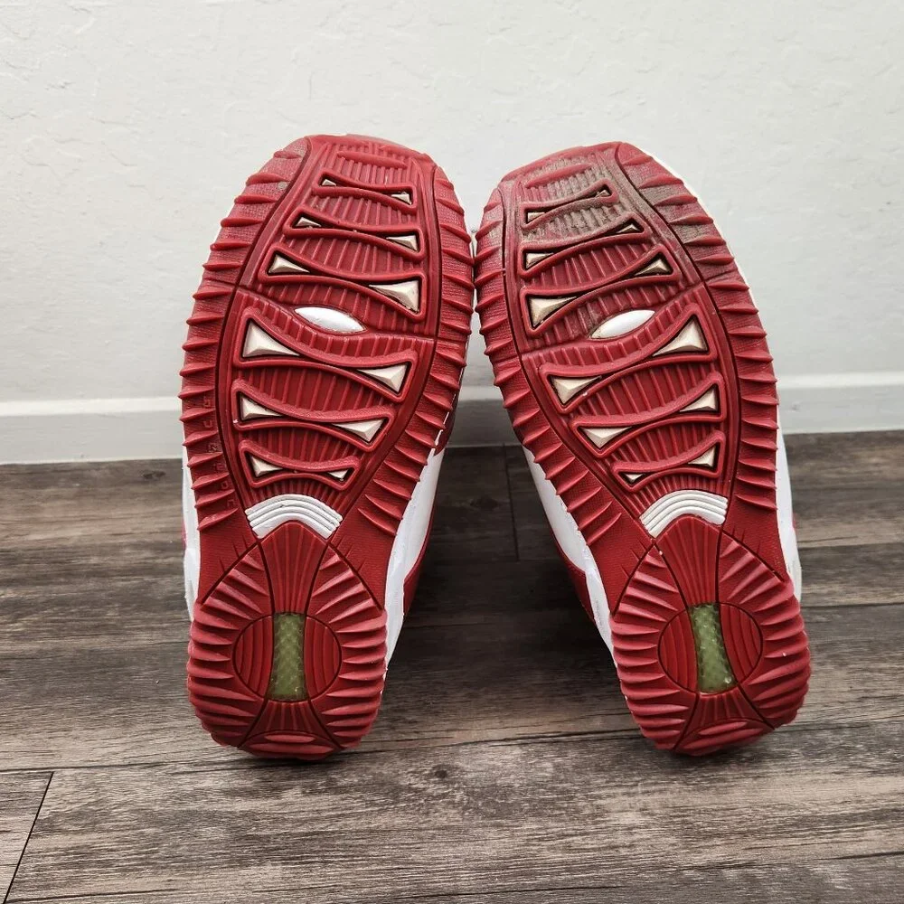 Burton Women's Freestyle Snowboard Boots Red White sz 10
